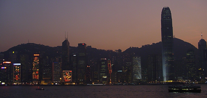 Dusk Hong Kong at Xmas - Click to go back