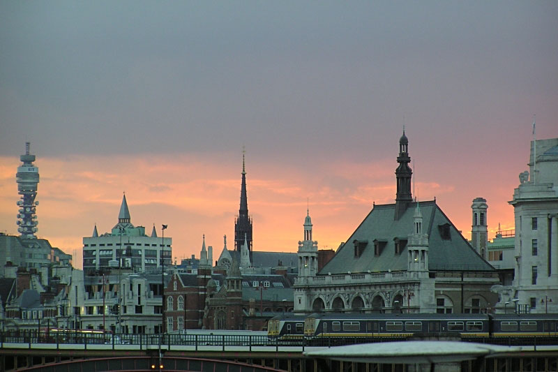 London Sunset - Click to go back